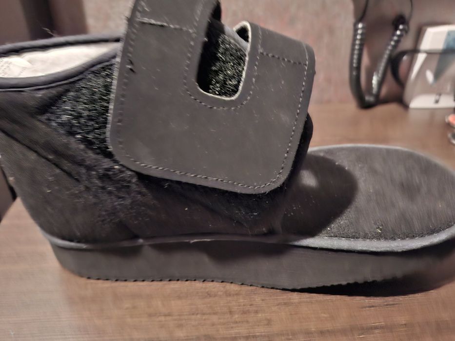 Следоперативна обувка