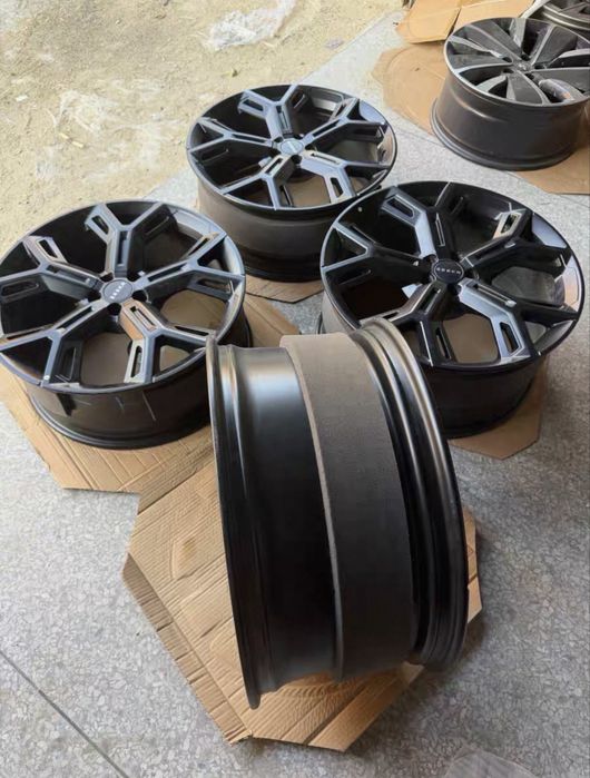 Zeekr 8x оригинал диски R22 Shadow Dawn Hyper