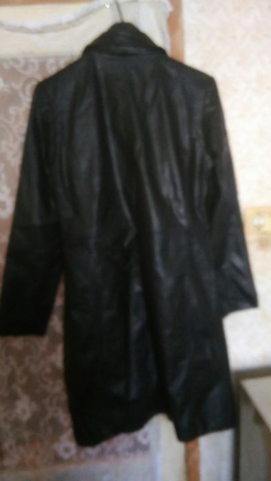 Дамско кожено манто