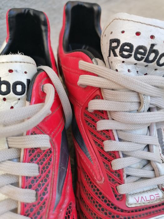 Футболни обувки Reebok 42