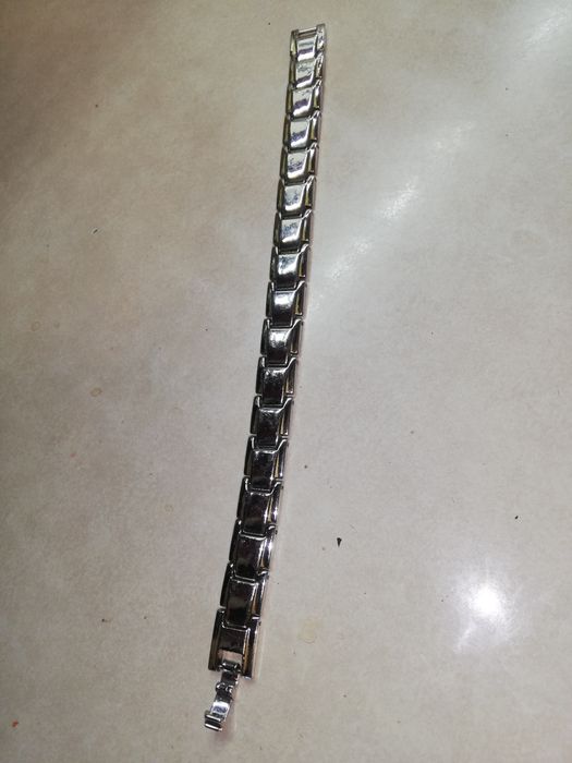 Магнитна гривна за сваляне на Кръвното налягане ОТ ТИТАН 21.00 см.