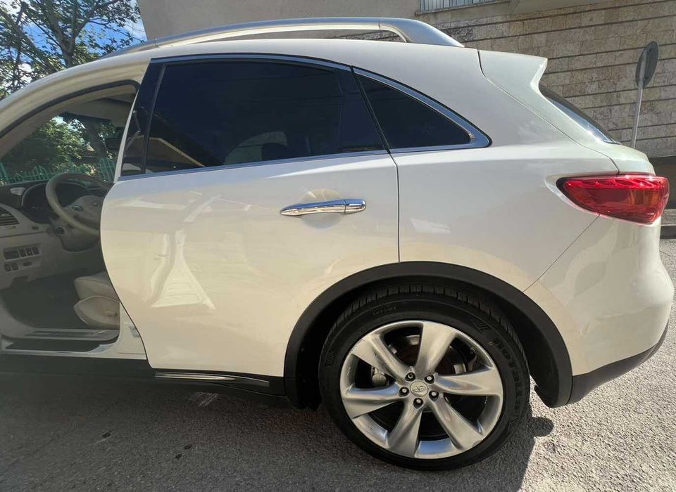 Infiniti QX 70 3.0D