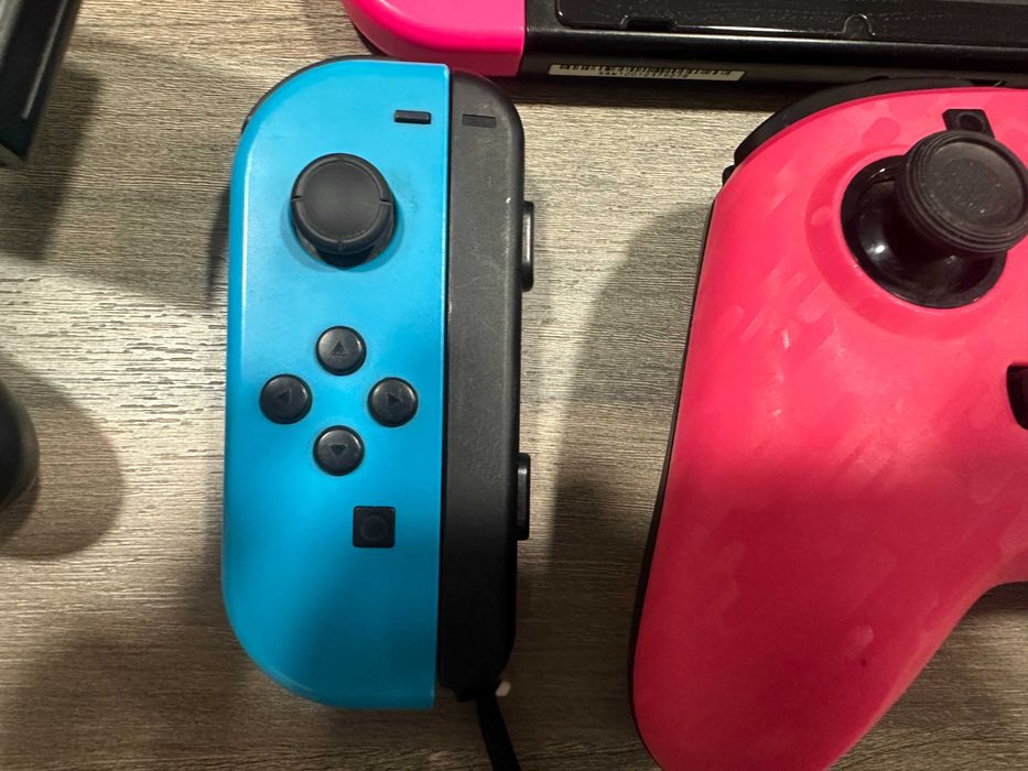 Продам Nintendo Switch (первая ревизия rev 1)