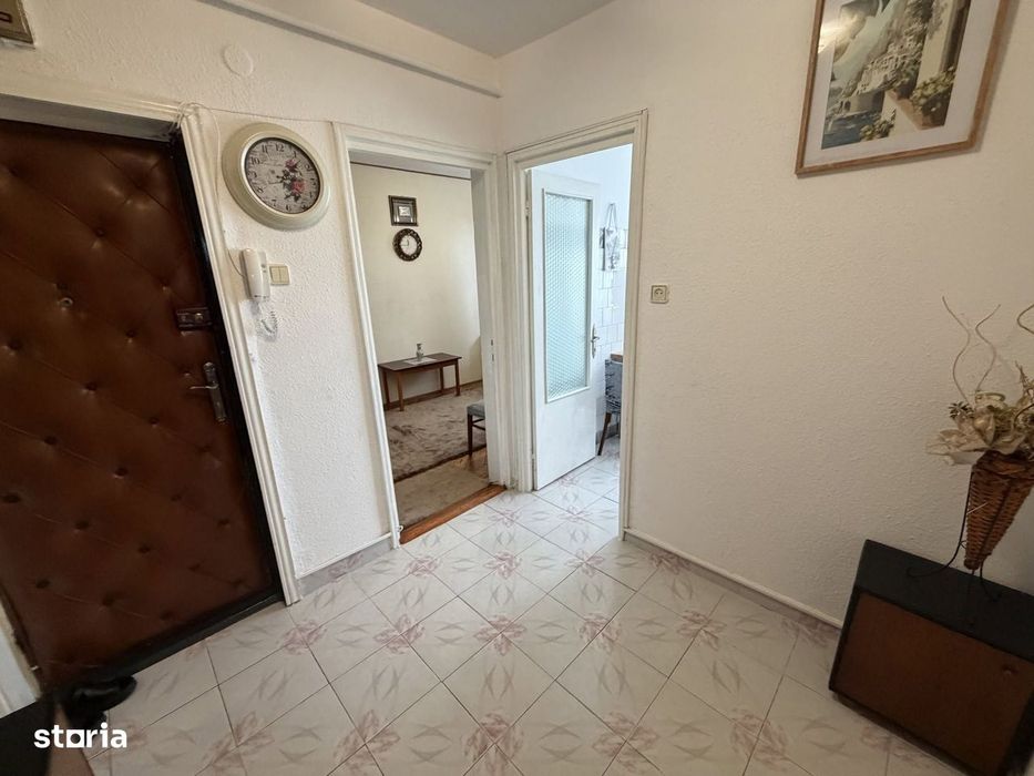 De vânzare apartament 3 camere zona Gării etaj 2/4 — fotografia 3