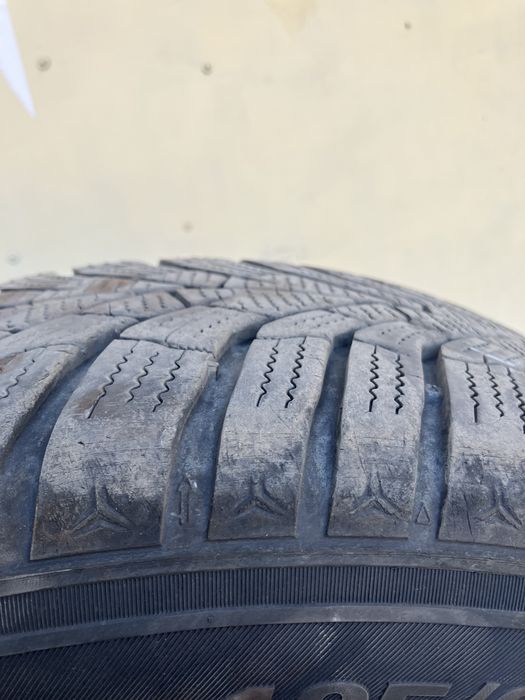 Комплект зимни гуми+джанти за мерцедес