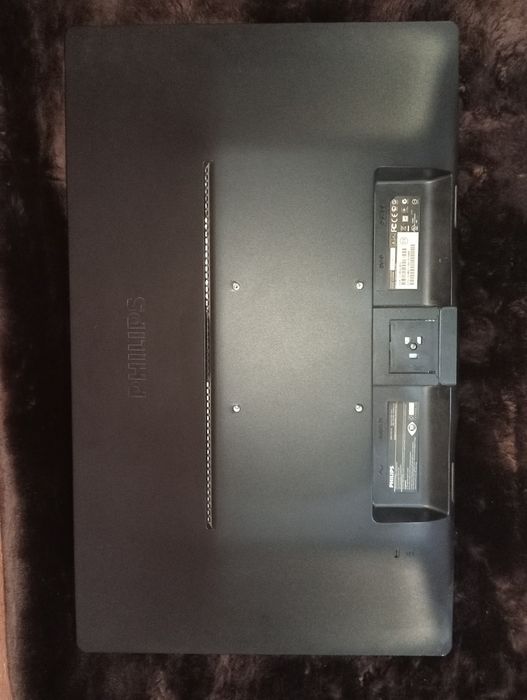 Монитор (23д) Phillips 236V4L