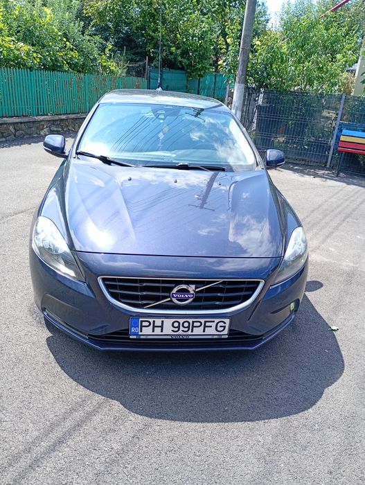 Vând Volvo v40 1..6 diesel euro 5 2014