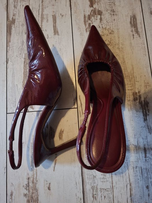 Дамски обувки Stradivarius