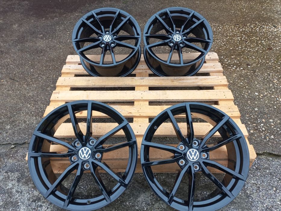 17 Vw Golf Gti R Passat Jetta 7.5j et40 Poteria Black Polis Чисто Нови