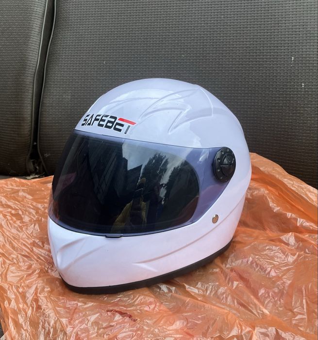 Продам мотошлем на подростка