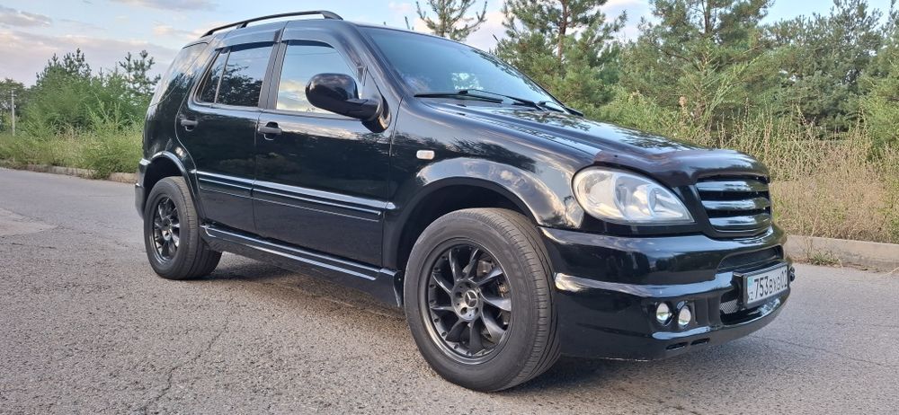 Мерседес Бенц МЛ 320