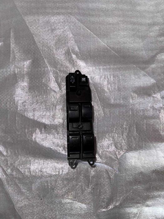 Блок управления, кнопки стеклоподъемника на Toyota Camry 30, 35