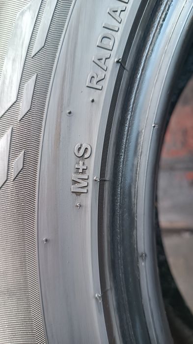 225/55/18 Kumho .Дот 1723