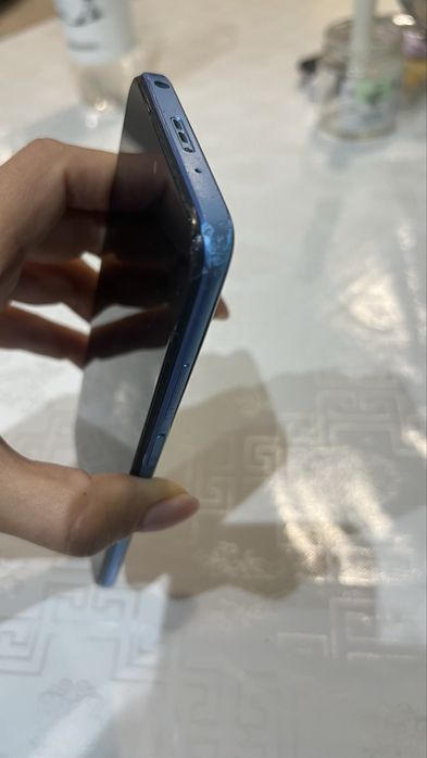 Продам телефон редми 10!