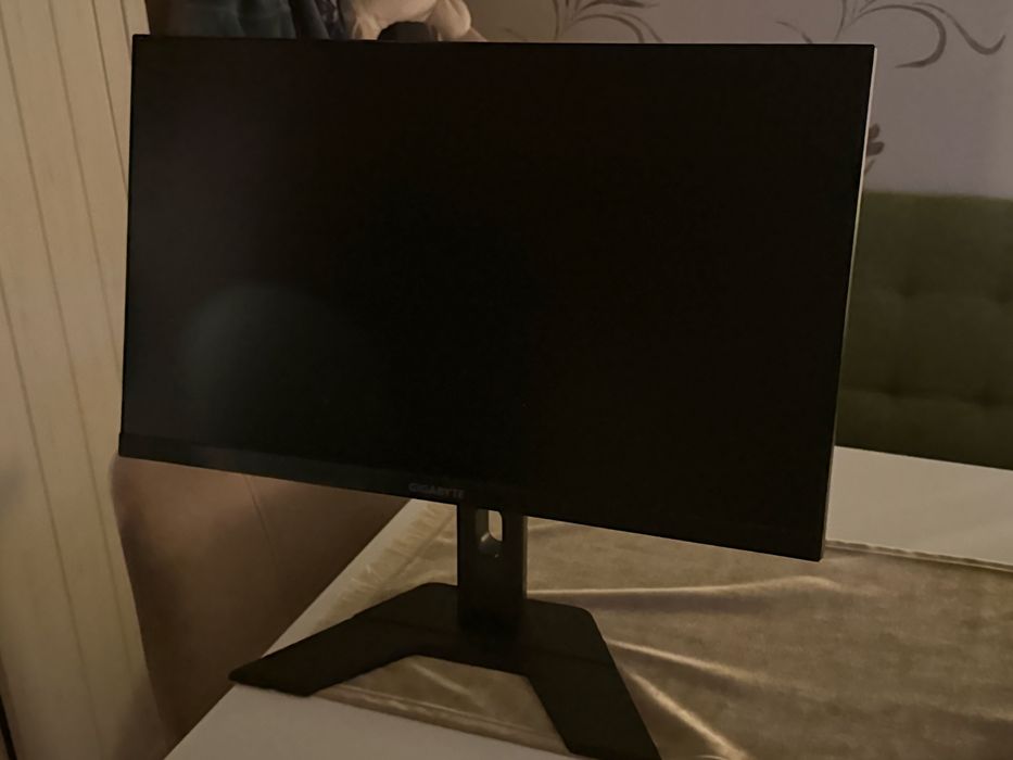 Gigabyte M27Q 170Hz 2560x 1440 IPS 0,5ms