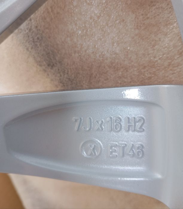 Чисто нови джанти Bi-Color Шкода Skala,Fabia,Kamiq 16"