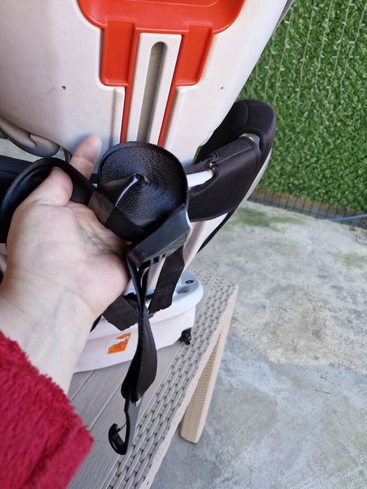 Vand scaun auto 360 cu isofix