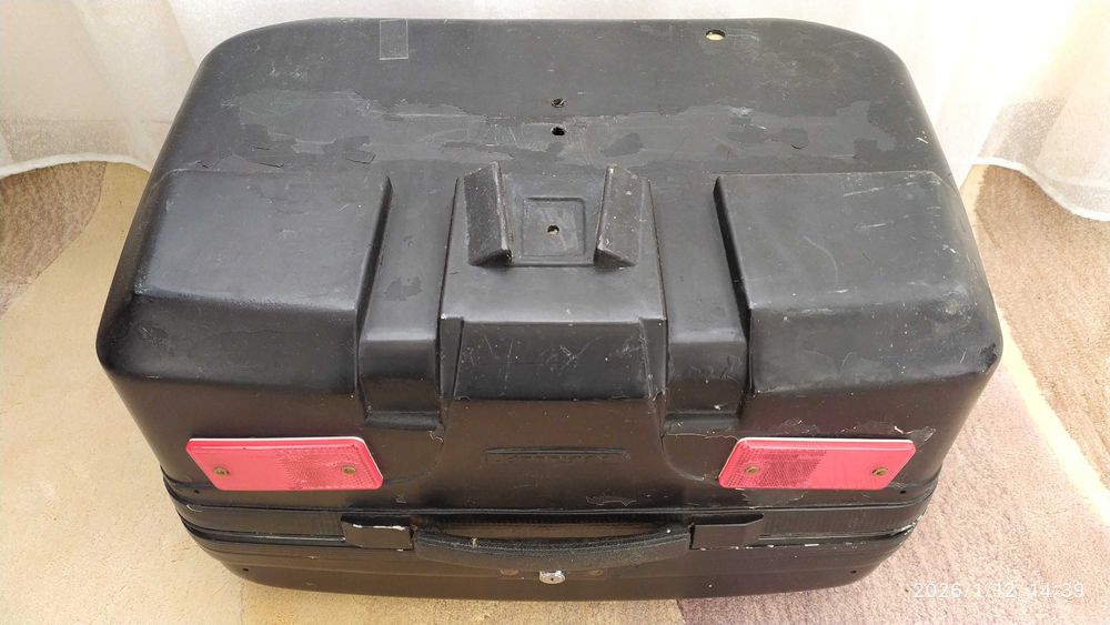 Багажник - куфар за мотор