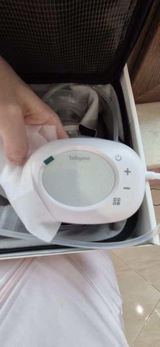 Електрическа помпа за кърма Babyono COMPACT 970