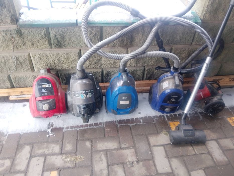 Пылесосы продам разные