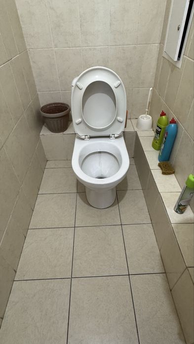 Продам сантехнику б/у со смесителями