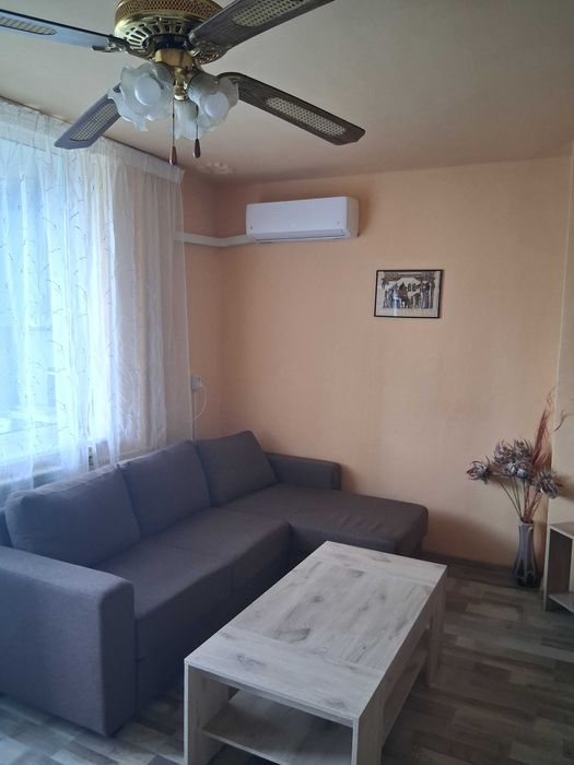 Апартамент под наем в младост