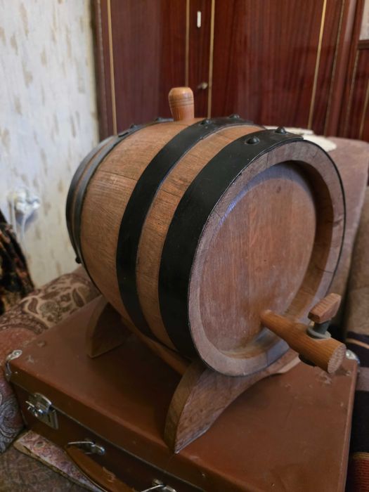 Бочонок дубовый 15 литров