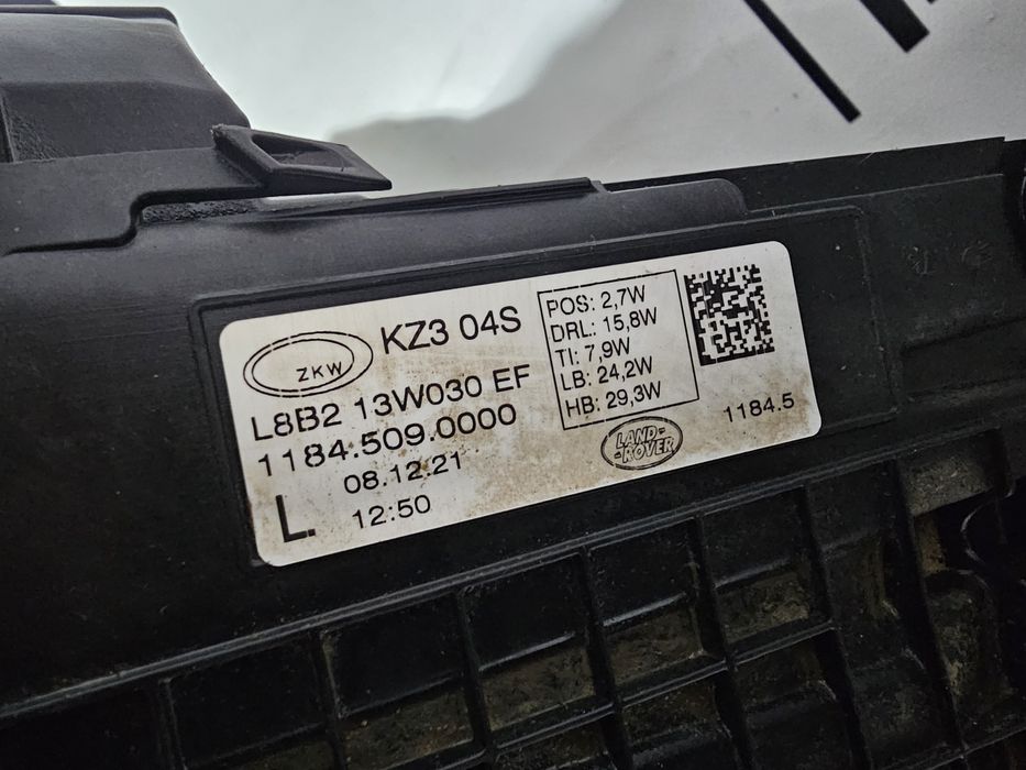 Far stanga led Land Rover Defender 2 cod L8B2-13W030-EF