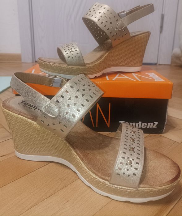 Дамски обувки по 10лв