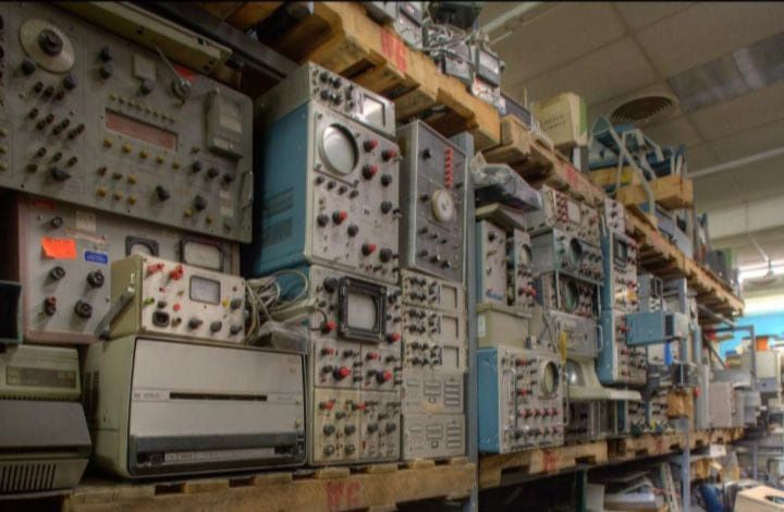 Металлолом принимаем. Самовывоз.