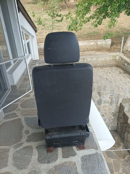 Седалка за бус заедно със стойка