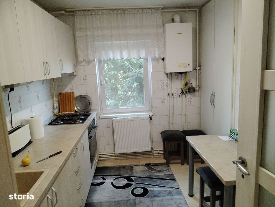 Apartament 3 camere et 2 Str Voinicilor 85000 E
