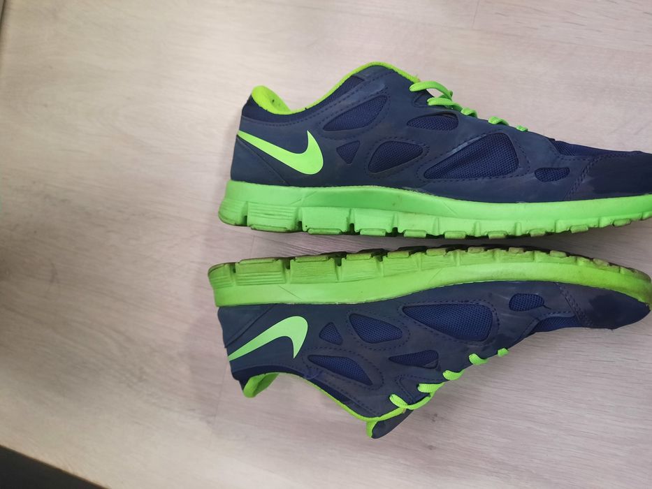 nike run free plus 6.0