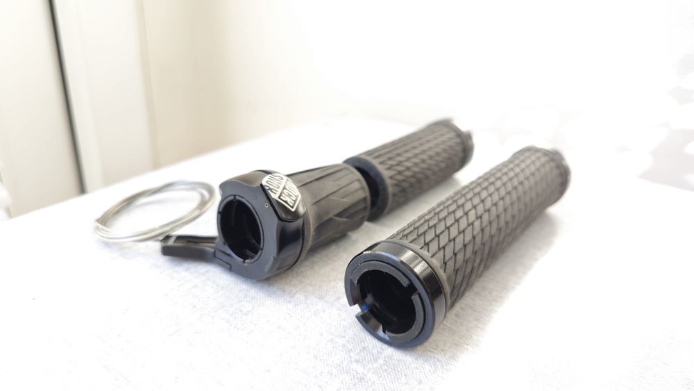 Дистанционно заключване Rockshox Twistloc