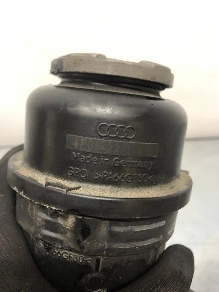 Vas lichid servodirectie Audi A6 C6 2008 cod 4F0422371E