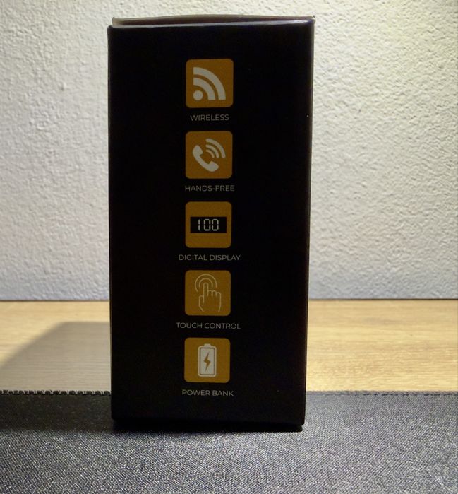 Căsti wireless cu baterie externă