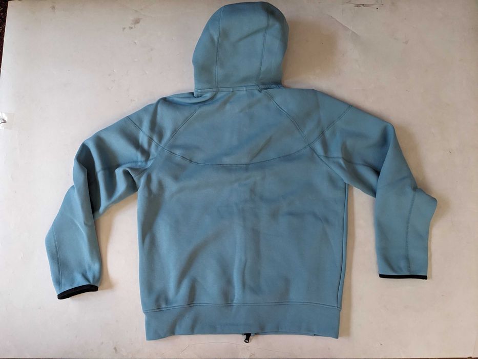 Nike Tech Fleece мъжки син суичър размер L от Сащ