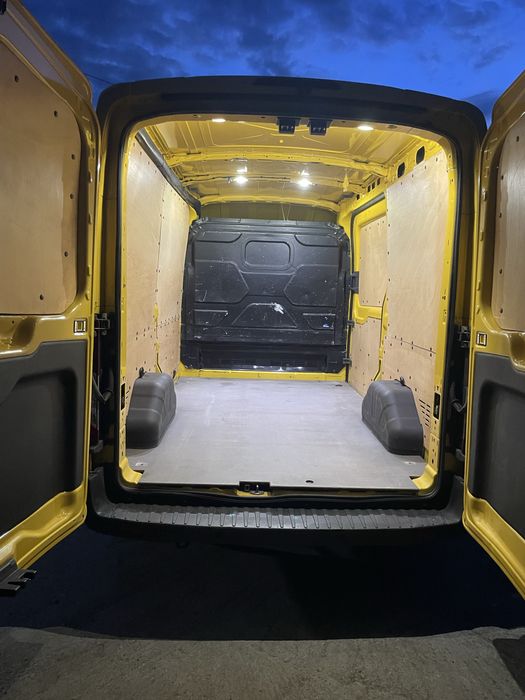 Ford transit 2018