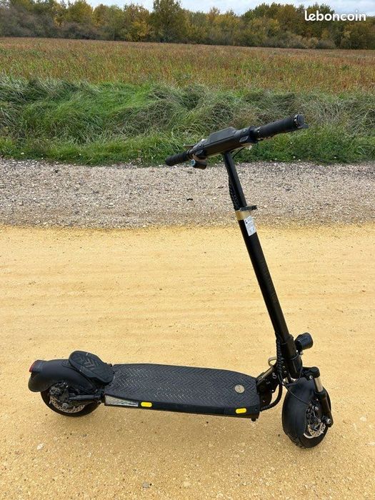 Полноприводный электросамокат yeep  me 100sx