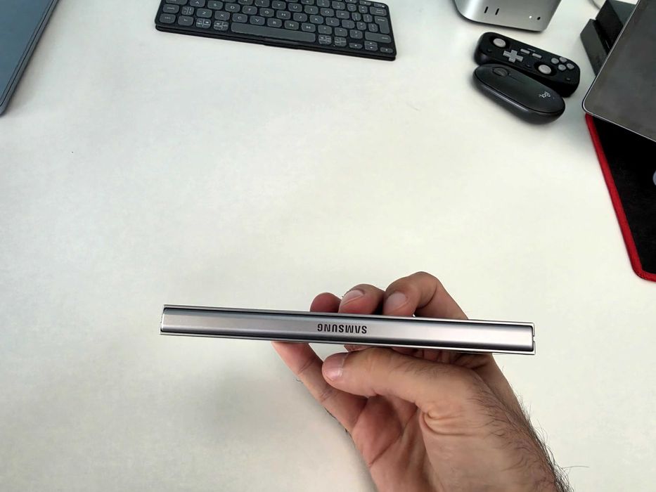 Samsung Galaxy Fold 6 1TB сив