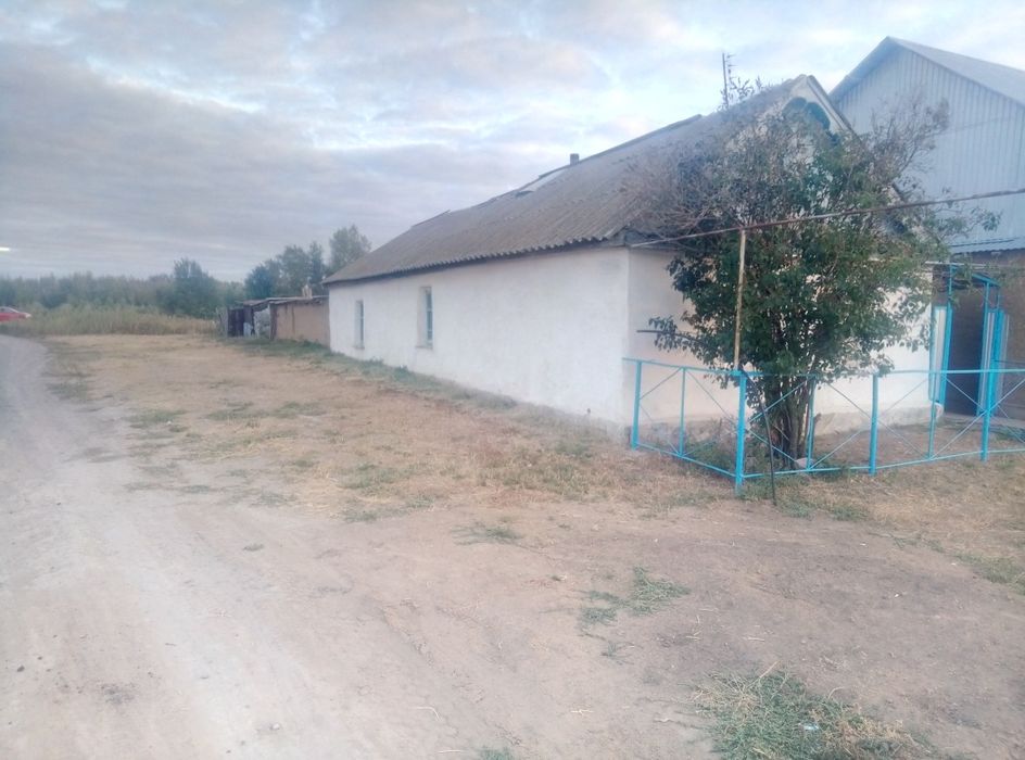 Продам дом поселк рубежка или обмен