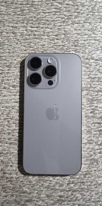 Продам IPhone 15 pro б/у