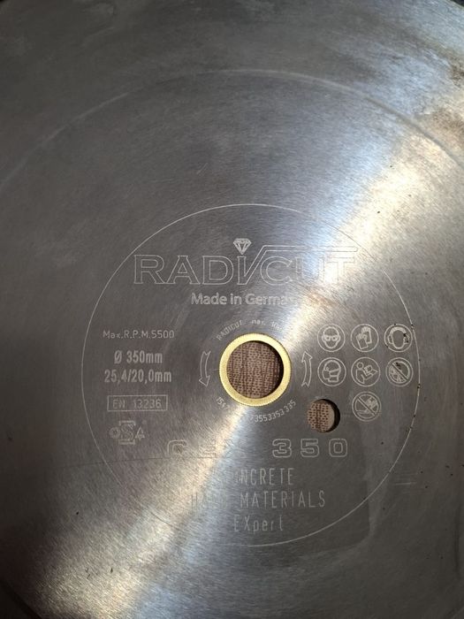 Disc, pânză diamantată profesională de tăiat beton și asfalt