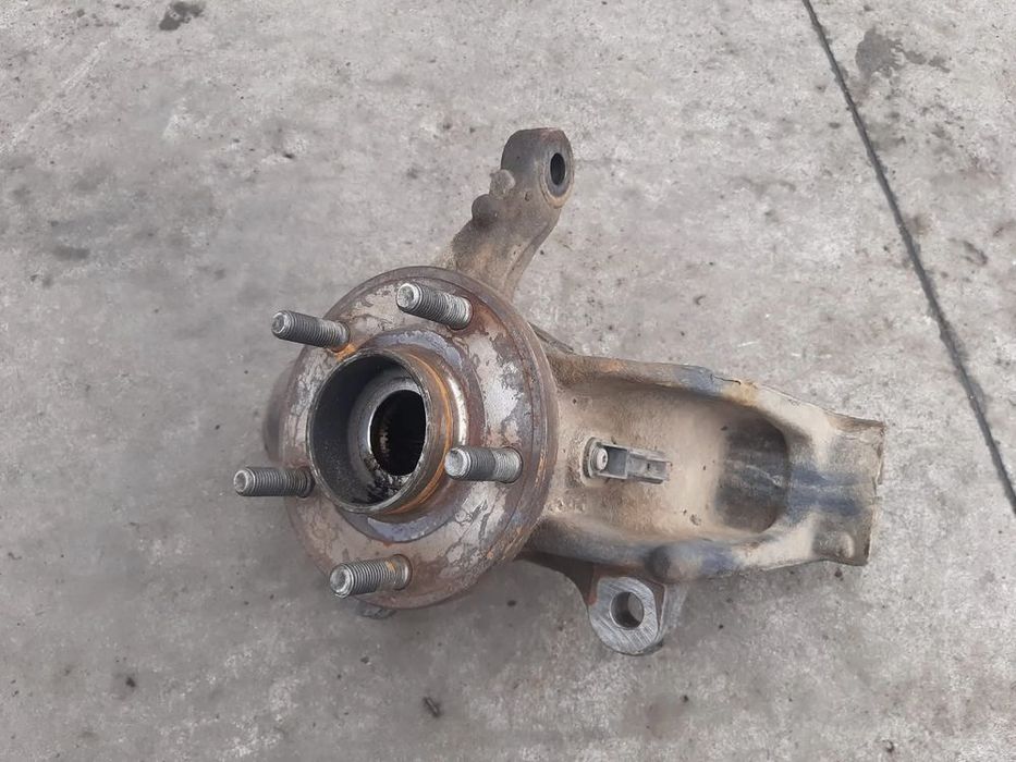 fuzeta dreapta fata ford mondeo mk4 2.0 tdci