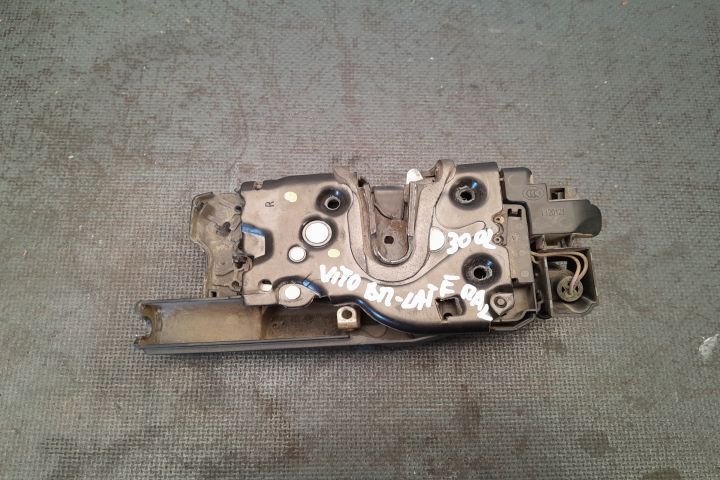 Broasca usa fata dreapta CULISANTA A4477300802 CULISANTA A4477300802