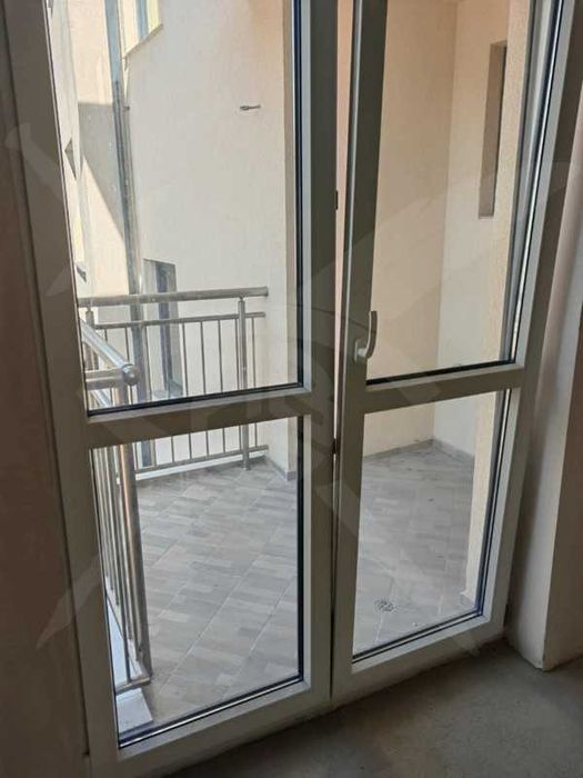 Продава се Тристаен апартамент в Варна, Колхозен пазар - 98 кв.м за 1684 €/кв.м - Снимка #4