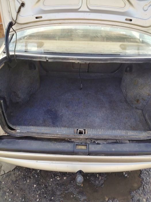 Продам опель 1991 год автомат