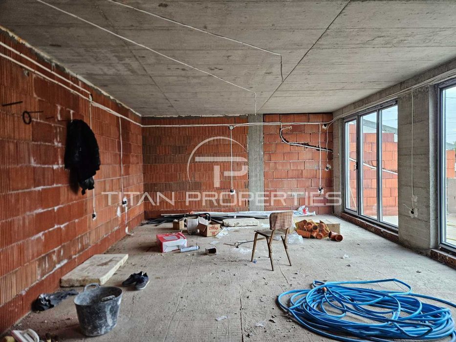 Продава се Тристаен апартамент в Пловдив, Беломорски - 125 кв.м за 1550 €/кв.м - Снимка #3