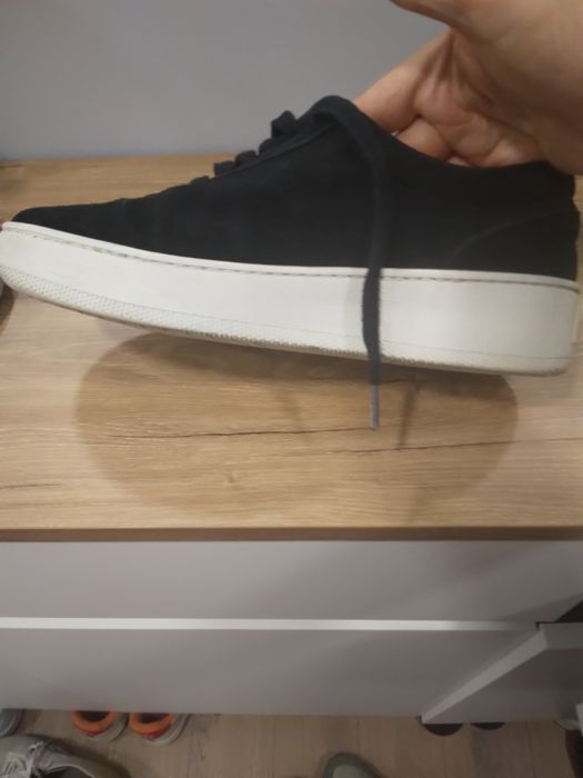 Дамски сникърси естествен велур  39 номер,  25 см.стелка. Ест.кожа вът