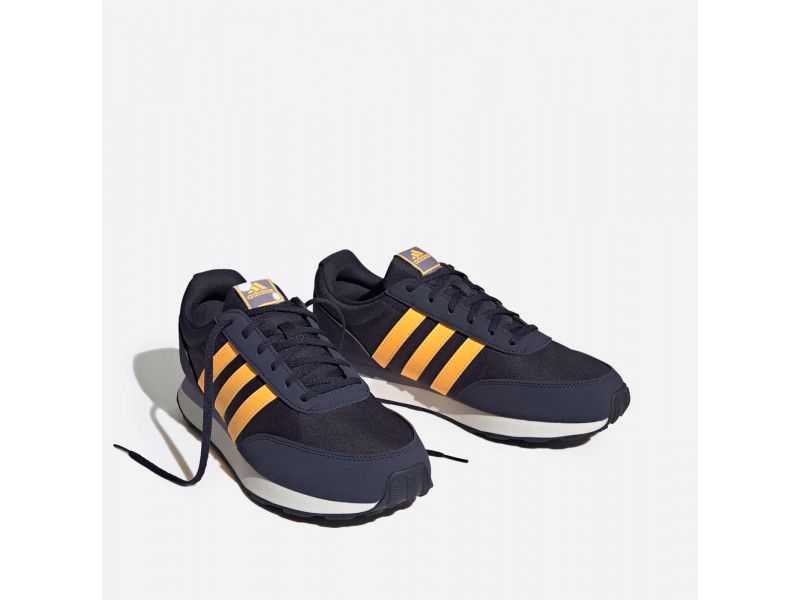 Adidas Run 60s 3.0  размери - 40